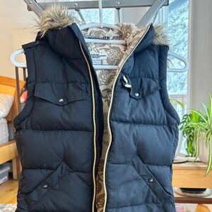 Bonfire Snowboarding Vest with Hood – Winter Outerwear